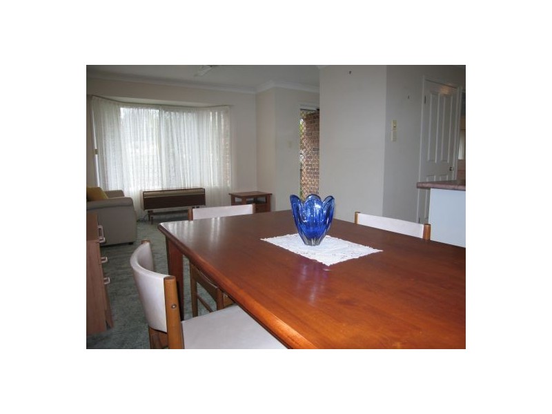 Unit 1 62 Queen Street, Cleveland QLD 4163