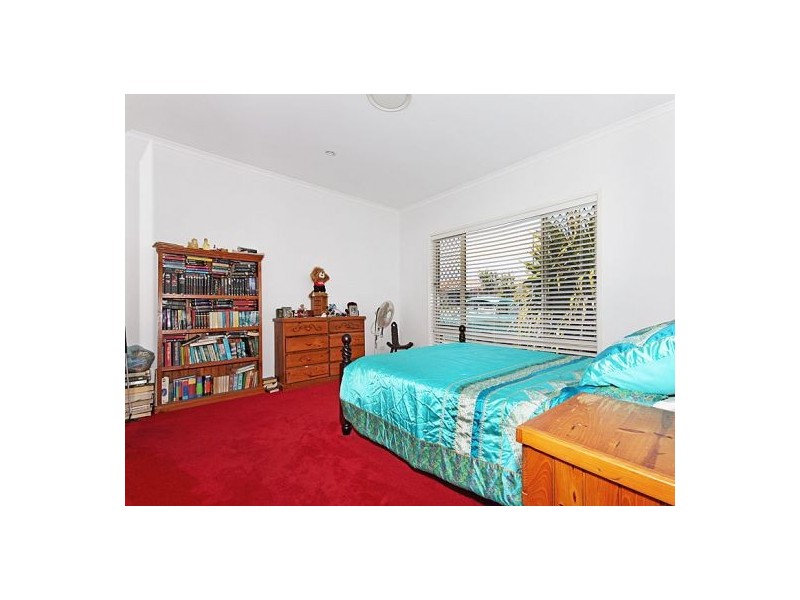 49 Sunningdale Drive, Redland Bay QLD 4165