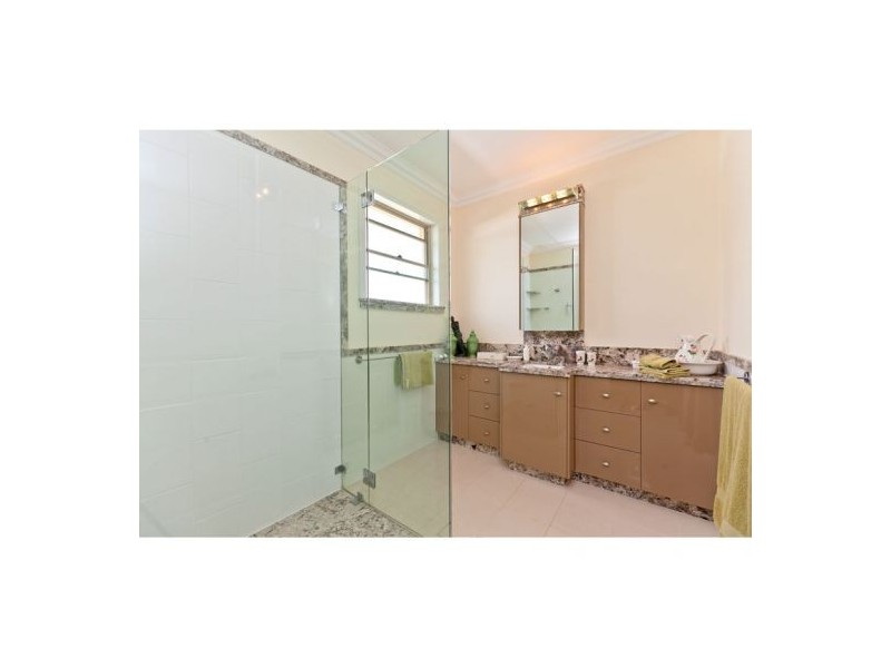 14 Como Street, Ormiston QLD 4160