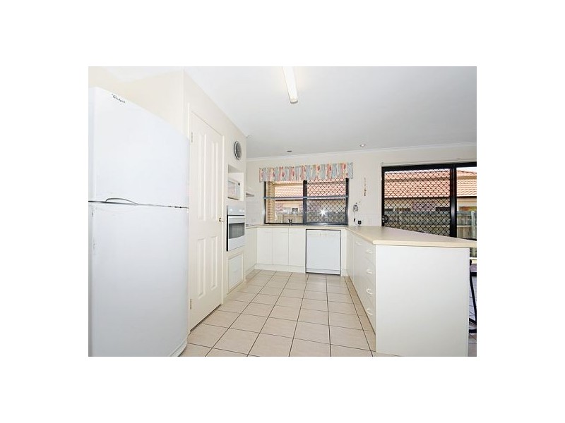 4 Greenwich Court, Alexandra Hills QLD 4161