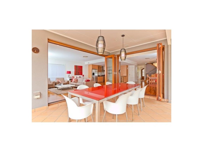 6 Paxton Street, Cleveland QLD 4163