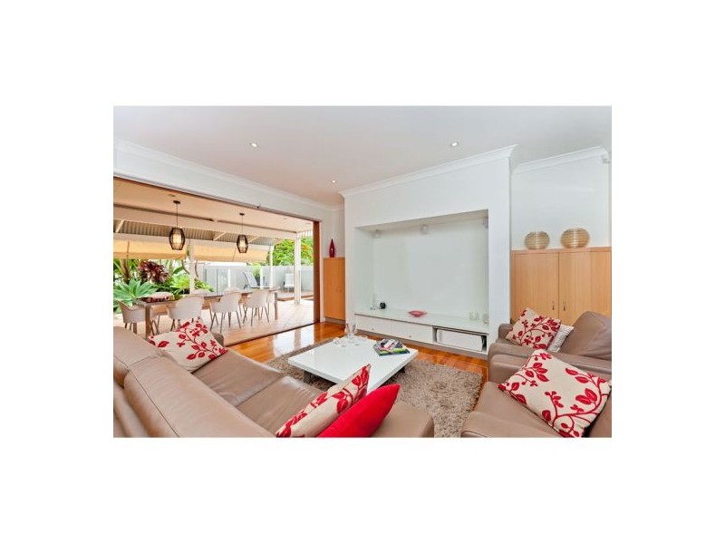 6 Paxton Street, Cleveland QLD 4163