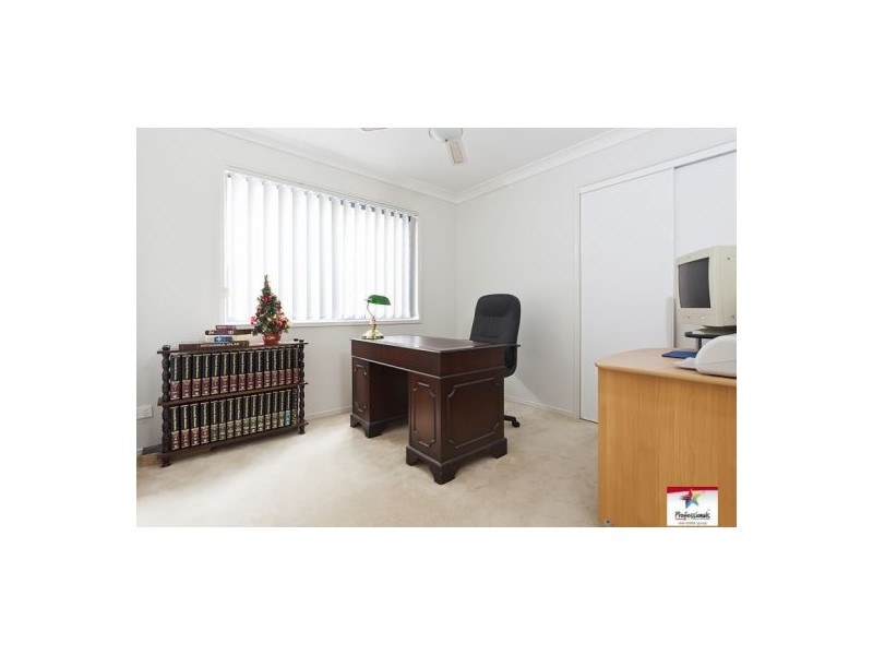 30A Russell Street, Cleveland QLD 4163