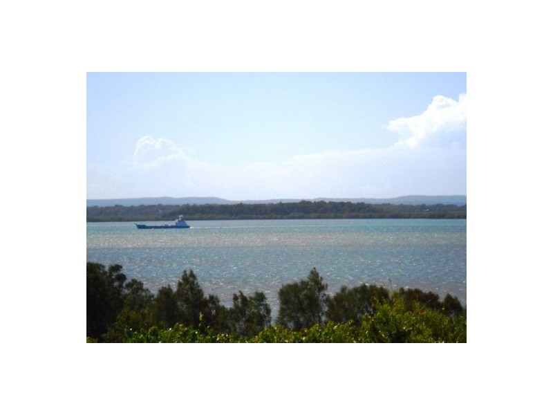 12-16 Wilson Esplanade, Redland Bay QLD 4165