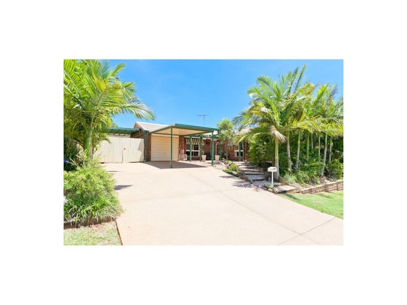 2 Gleneagles Court, Redland Bay QLD 4165