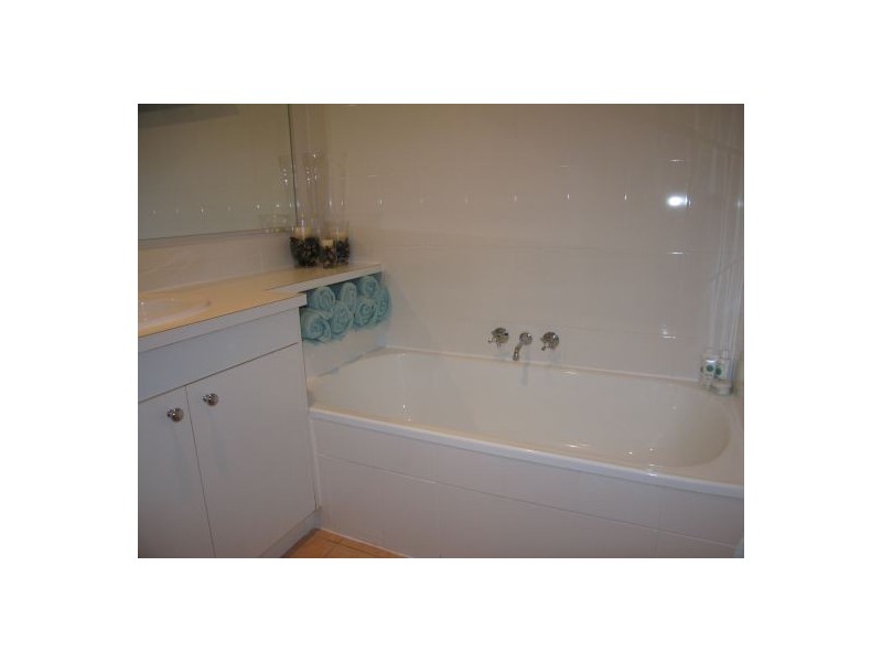 Unit 7, 169-175 Queen Street, Cleveland QLD 4163