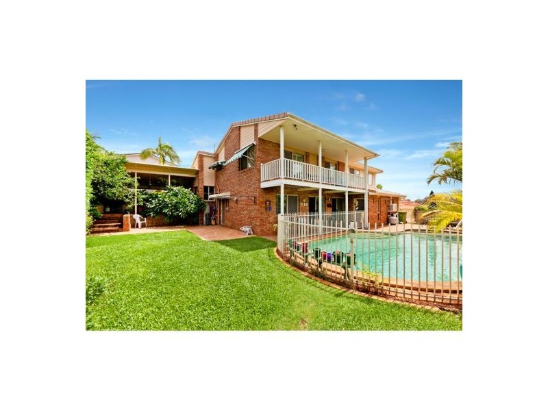 8 Canaipa Court, Victoria Point QLD 4165