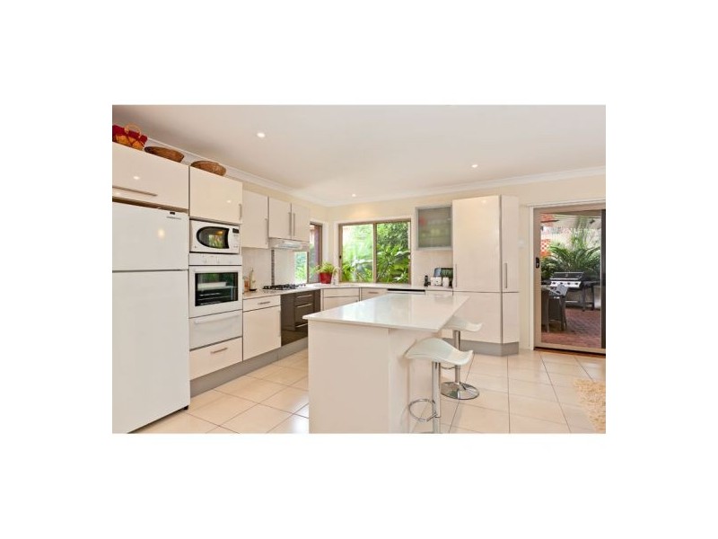 8 Canaipa Court, Victoria Point QLD 4165