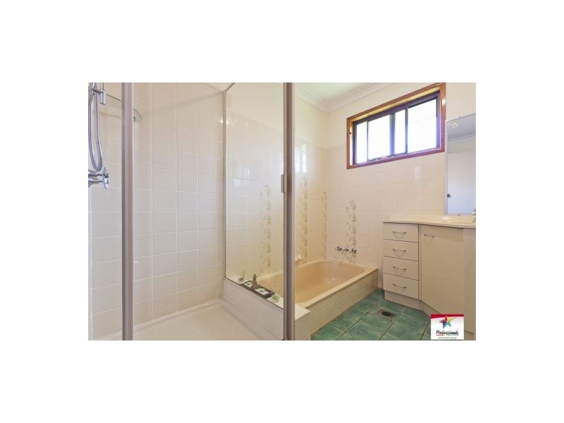 19 Joanne Crescent, Thornlands QLD 4164