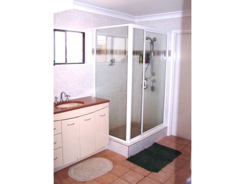 Unit 25, 11-15 Wharf Street, Cleveland QLD 4163