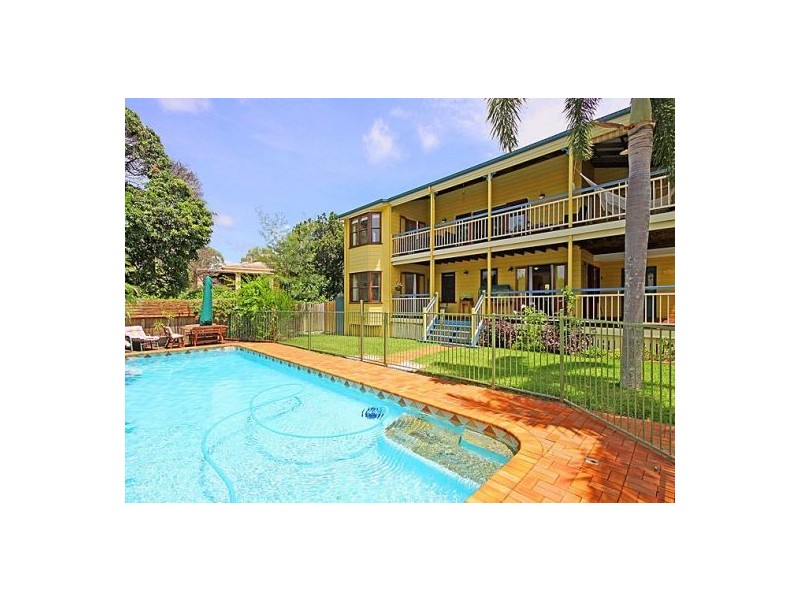 9 B Long Street, Cleveland QLD 4163