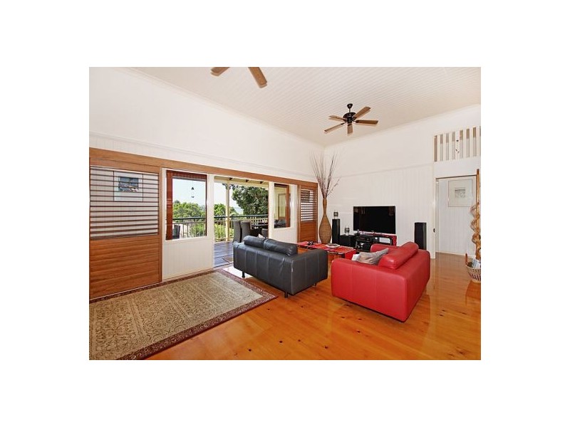 9 B Long Street, Cleveland QLD 4163