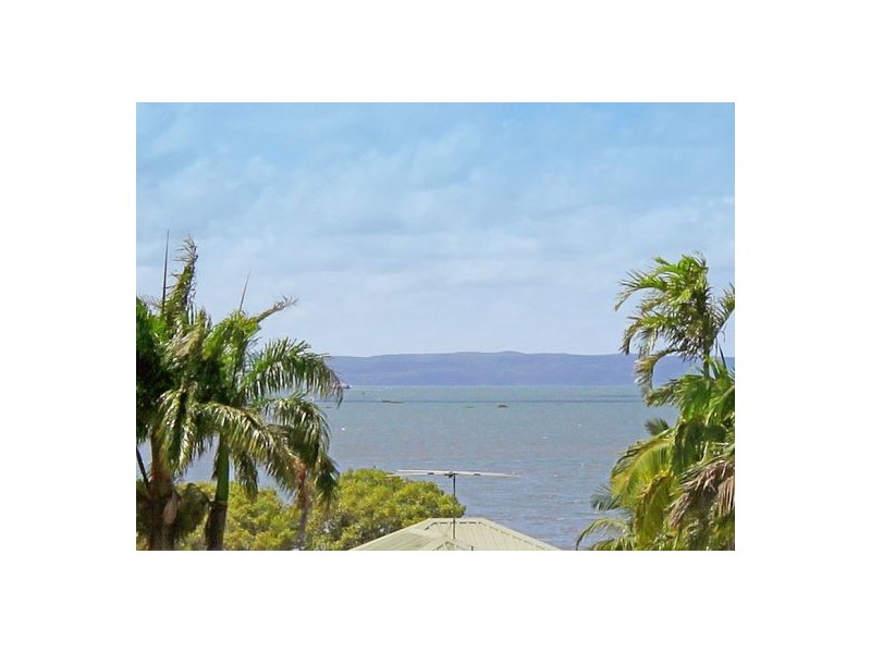 9 B Long Street, Cleveland QLD 4163