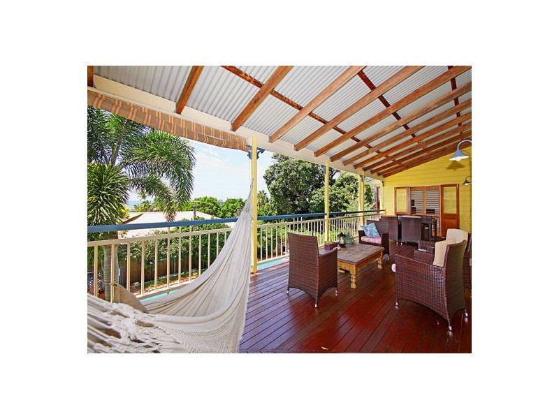 9 B Long Street, Cleveland QLD 4163