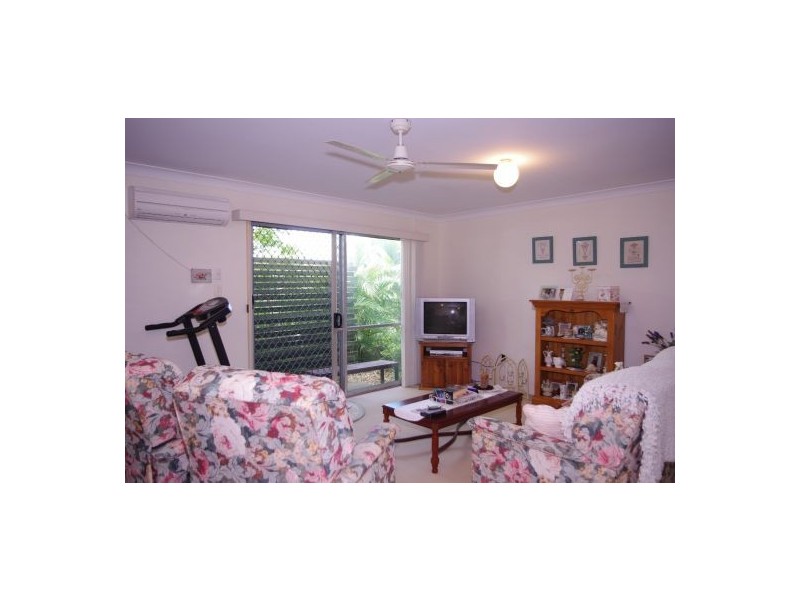 Units 1 & 2, 75 Wynyard Street, Cleveland QLD 4163