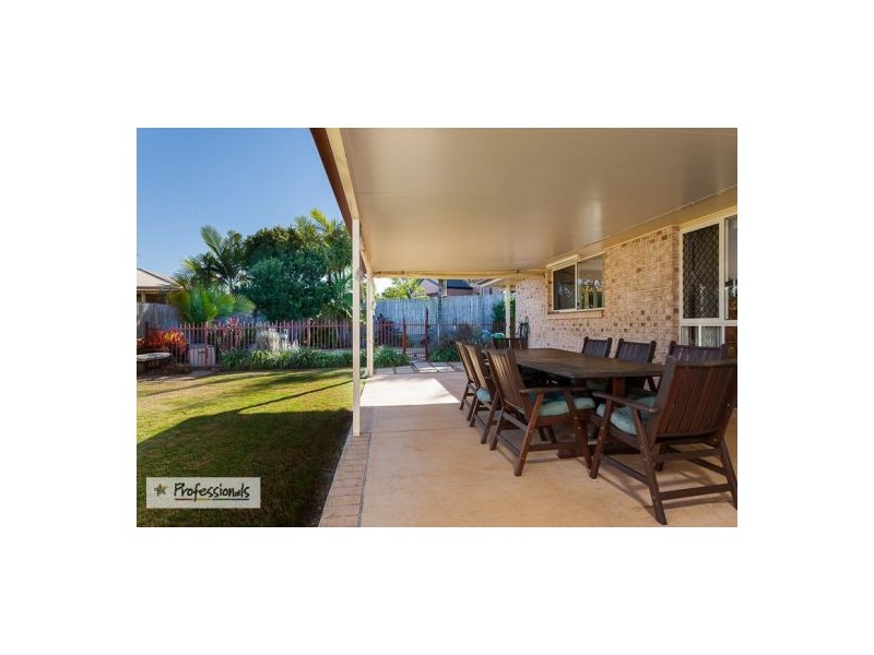 13 Manor Drive, Wellington Point QLD 4160