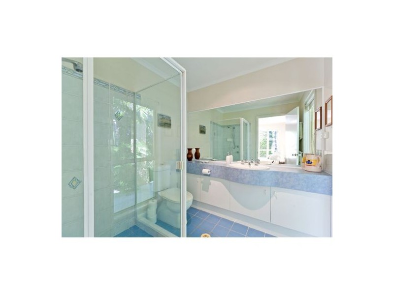 16 Pryor Street, Ormiston QLD 4160