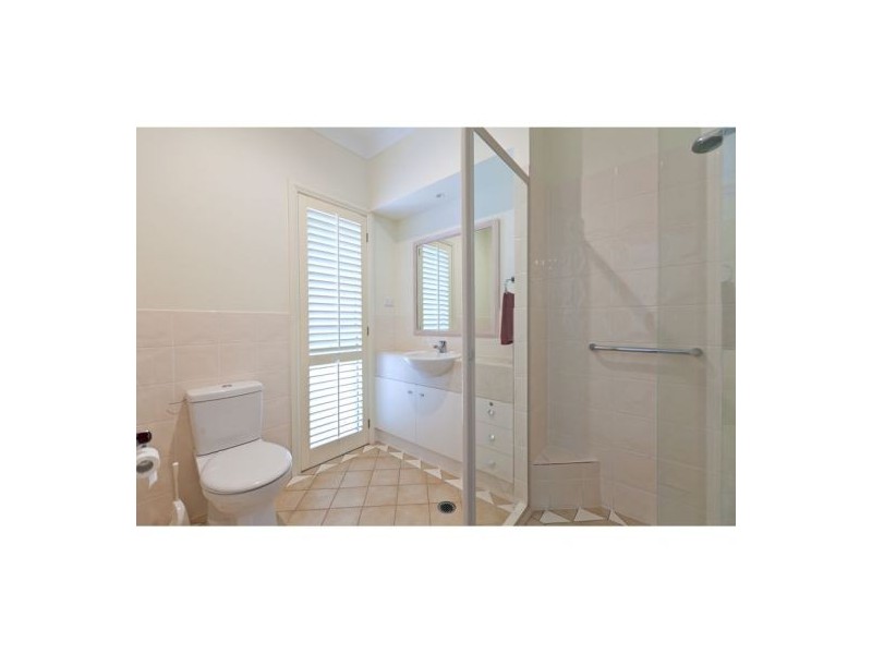 9 Fig Tree Place, Ormiston QLD 4160