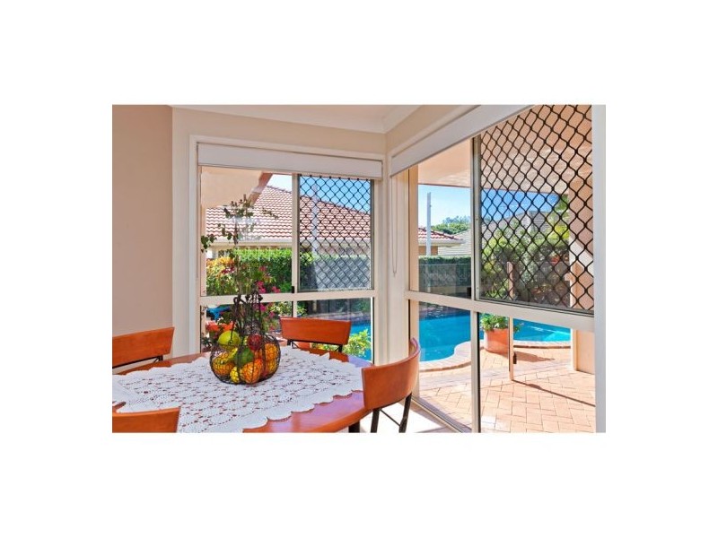 5 Lockitt Place, Ormiston QLD 4160