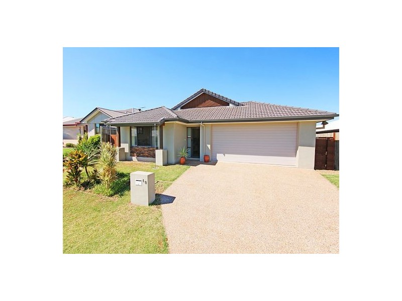 18 Minetta Street, Victoria Point QLD 4165