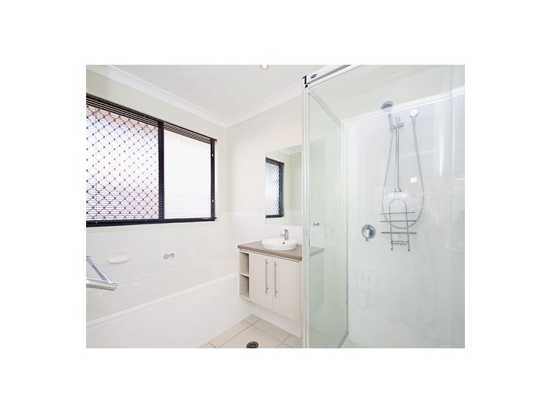 18 Minetta Street, Victoria Point QLD 4165