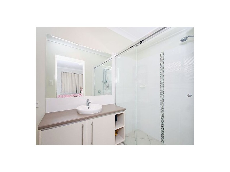 18 Minetta Street, Victoria Point QLD 4165