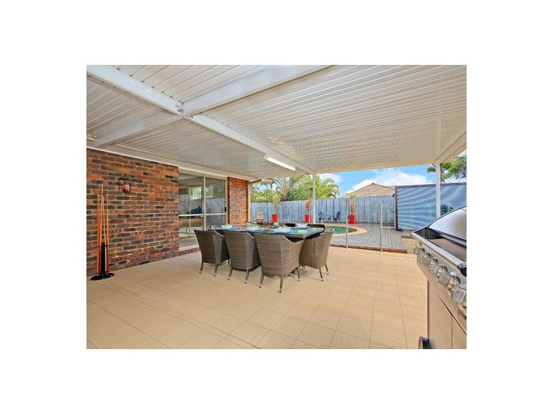 15 Trochus Court, Thornlands QLD 4164