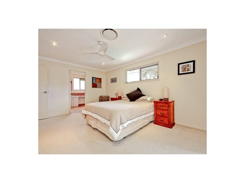 15 Trochus Court, Thornlands QLD 4164