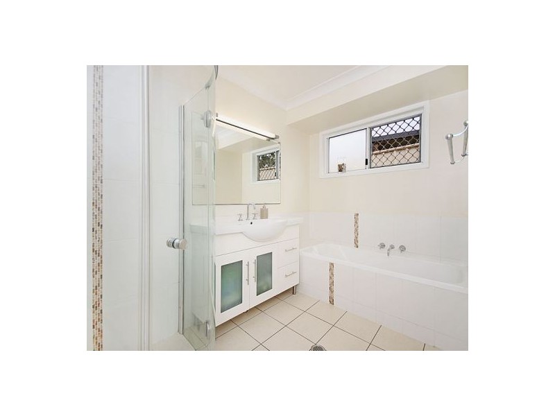 18 Ferndown Street, Alexandra Hills QLD 4161