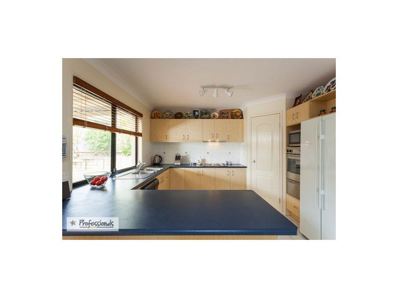 9 Canaipa Court, Victoria Point QLD 4165