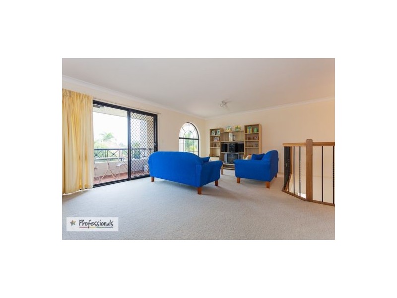9 Canaipa Court, Victoria Point QLD 4165