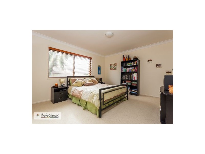 9 Canaipa Court, Victoria Point QLD 4165