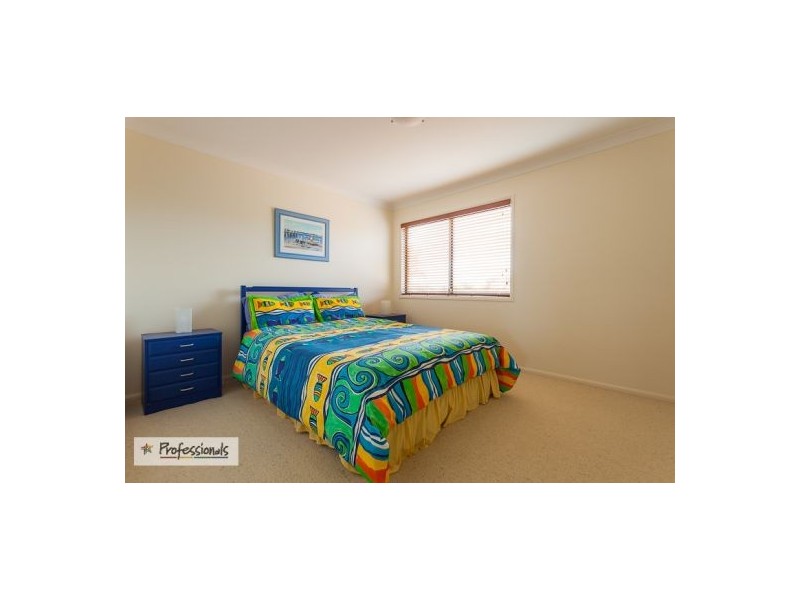 9 Canaipa Court, Victoria Point QLD 4165