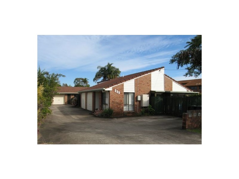 Unit 3, 235 Bloomfield Street, Cleveland QLD 4163