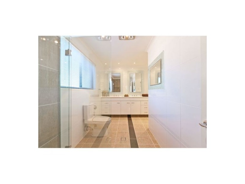 18 Erobin Street, Cleveland QLD 4163