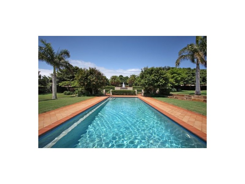 No 7 “Ormiston 130 Gordon Street, Ormiston QLD 4160