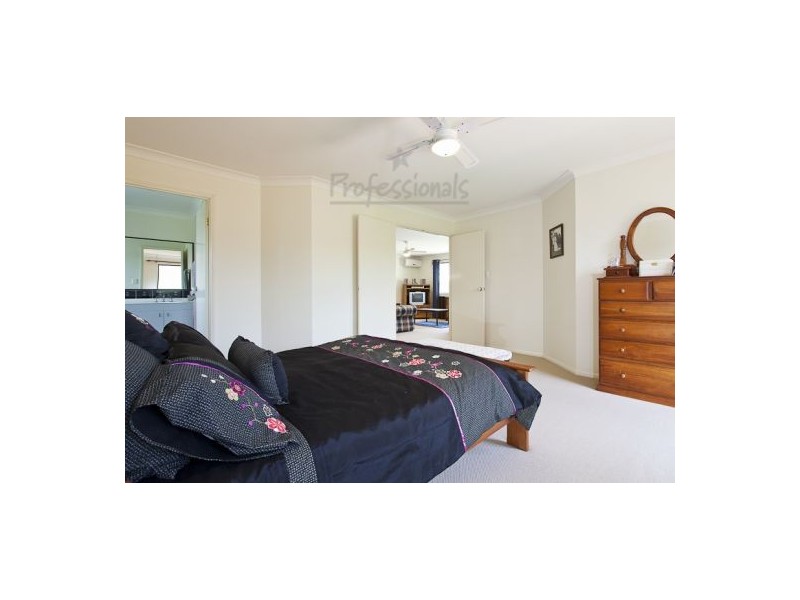 48 Lorikeet Drive, Thornlands QLD 4164