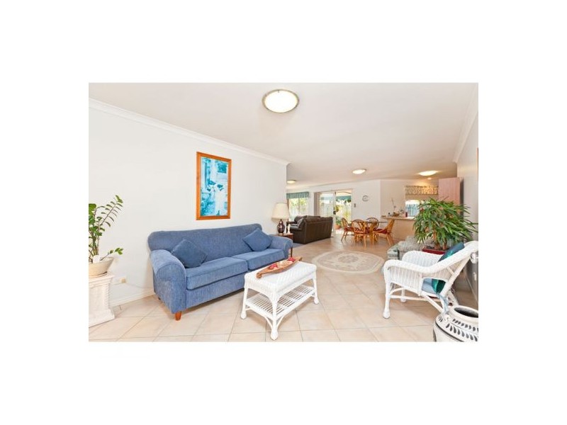 No 4 2 Homer Street, Cleveland QLD 4163