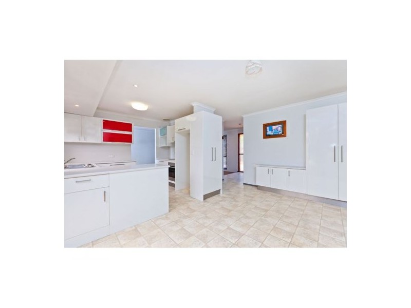 14 Merriott Court, Alexandra Hills QLD 4161