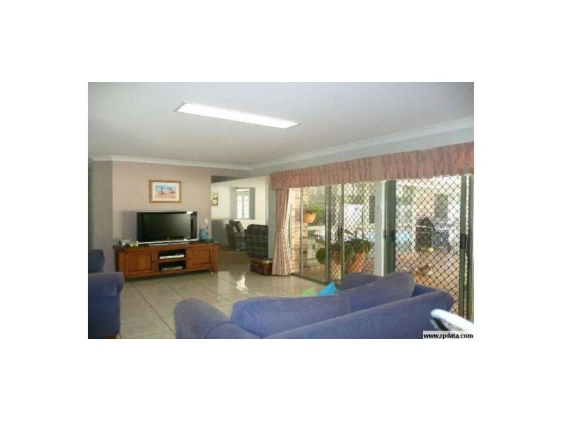 6 Woodrow Place, Cleveland QLD 4163