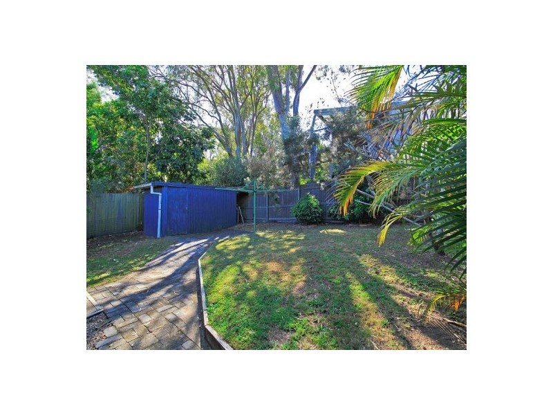 24 Ian Street, Thorneside QLD 4158