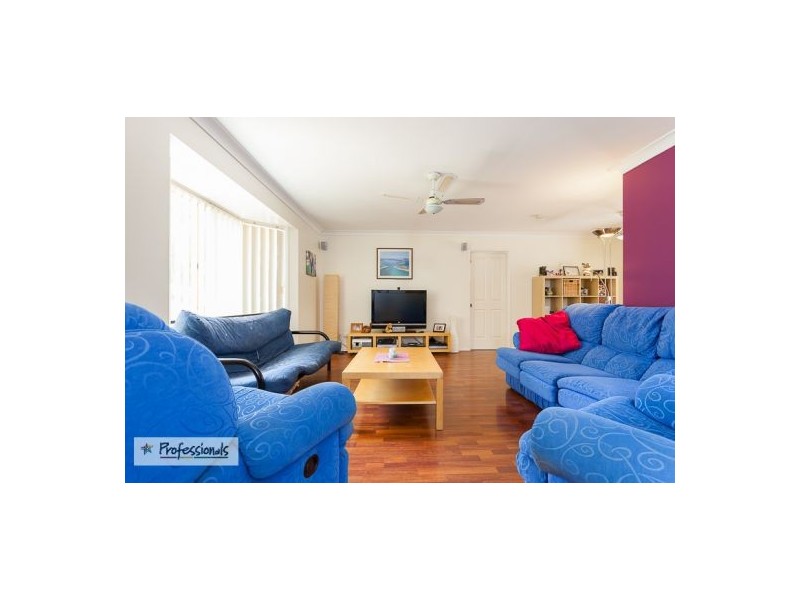 14 Peppercorn Cres, Victoria Point QLD 4165