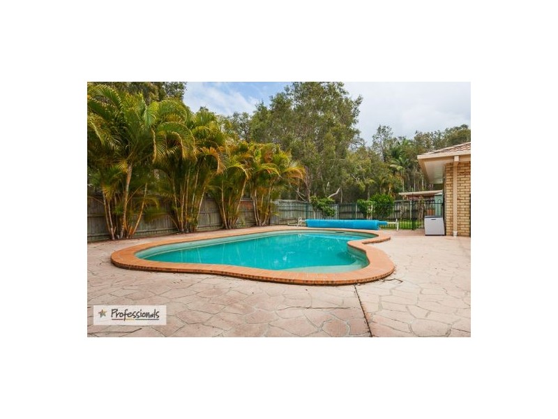 14 Peppercorn Cres, Victoria Point QLD 4165