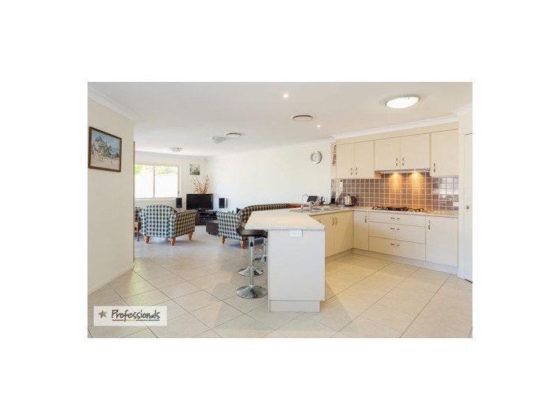 18 Whitby Place, Thornlands QLD 4164