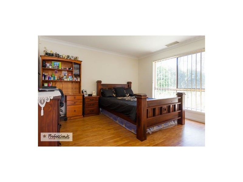 18 Whitby Place, Thornlands QLD 4164