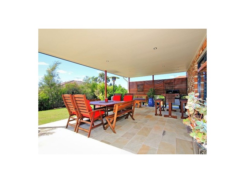 5 Creekside Circuit W, Victoria Point QLD 4165