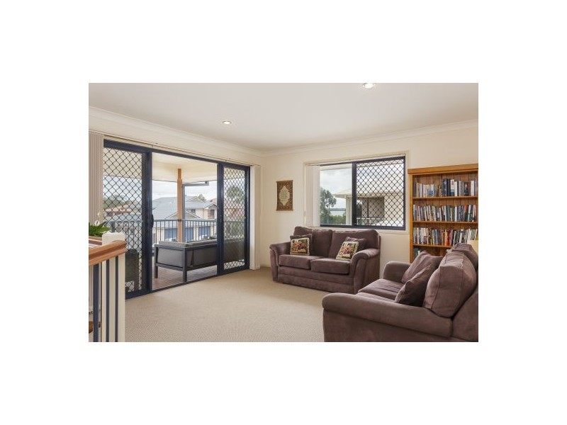 10 St Clair Court, Redland Bay QLD 4165