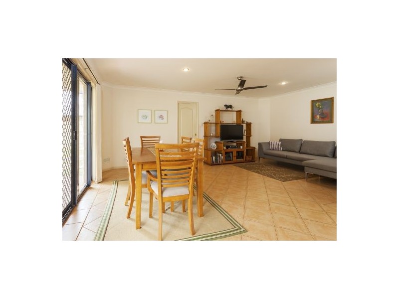 10 St Clair Court, Redland Bay QLD 4165