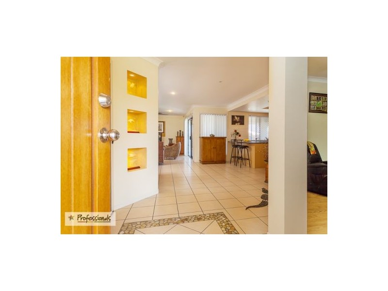 9 Franbridge Place, Victoria Point QLD 4165