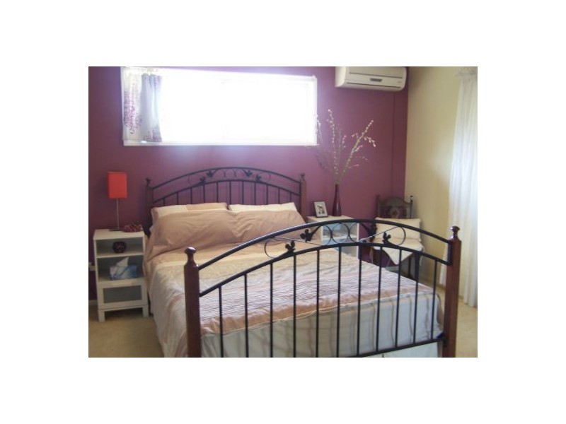 19 Lexlen Court, Cleveland QLD 4163